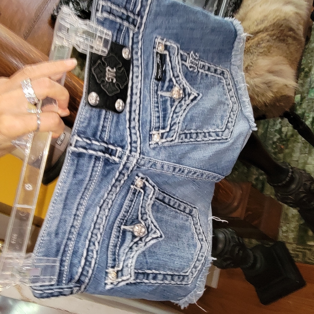 Miss Me jean shorts 27 - Picture 2 of 9